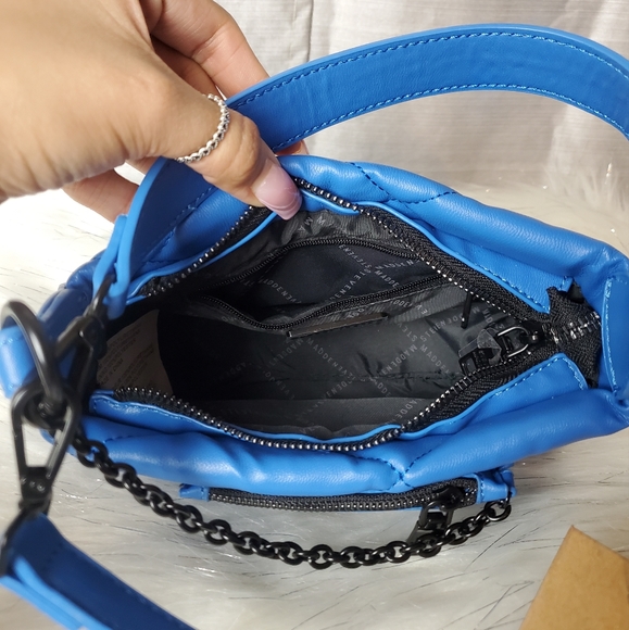 STEVE MADDEN sapphire blue bvilma quilted crossbody bag - Picture 4 of 8